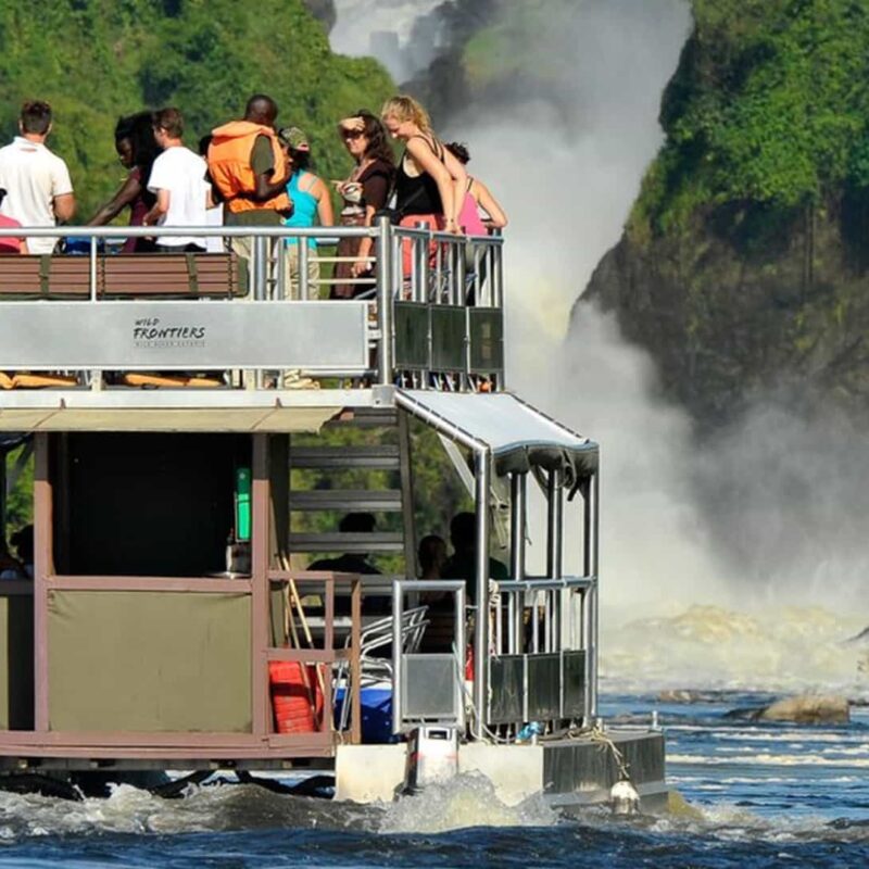 Boat cruise