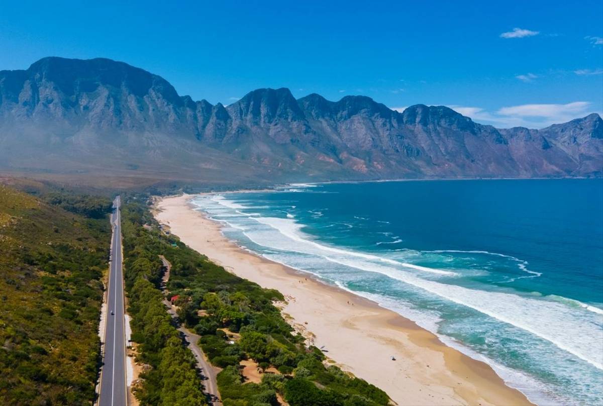 7-Day Garden Route & Addo National Park Safari Tour
