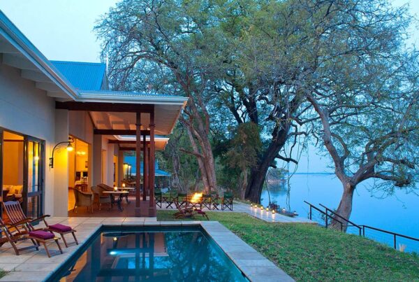 Top 6 Best Safari Lodges Camps Near the Zambezi River