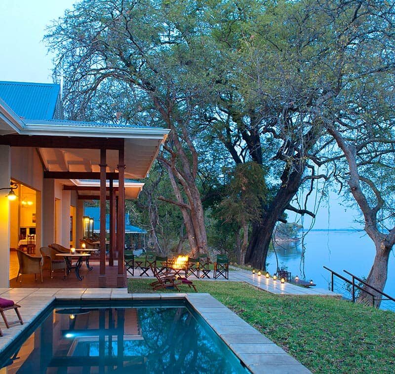 Top 6 Best Safari Lodges Camps Near the Zambezi River