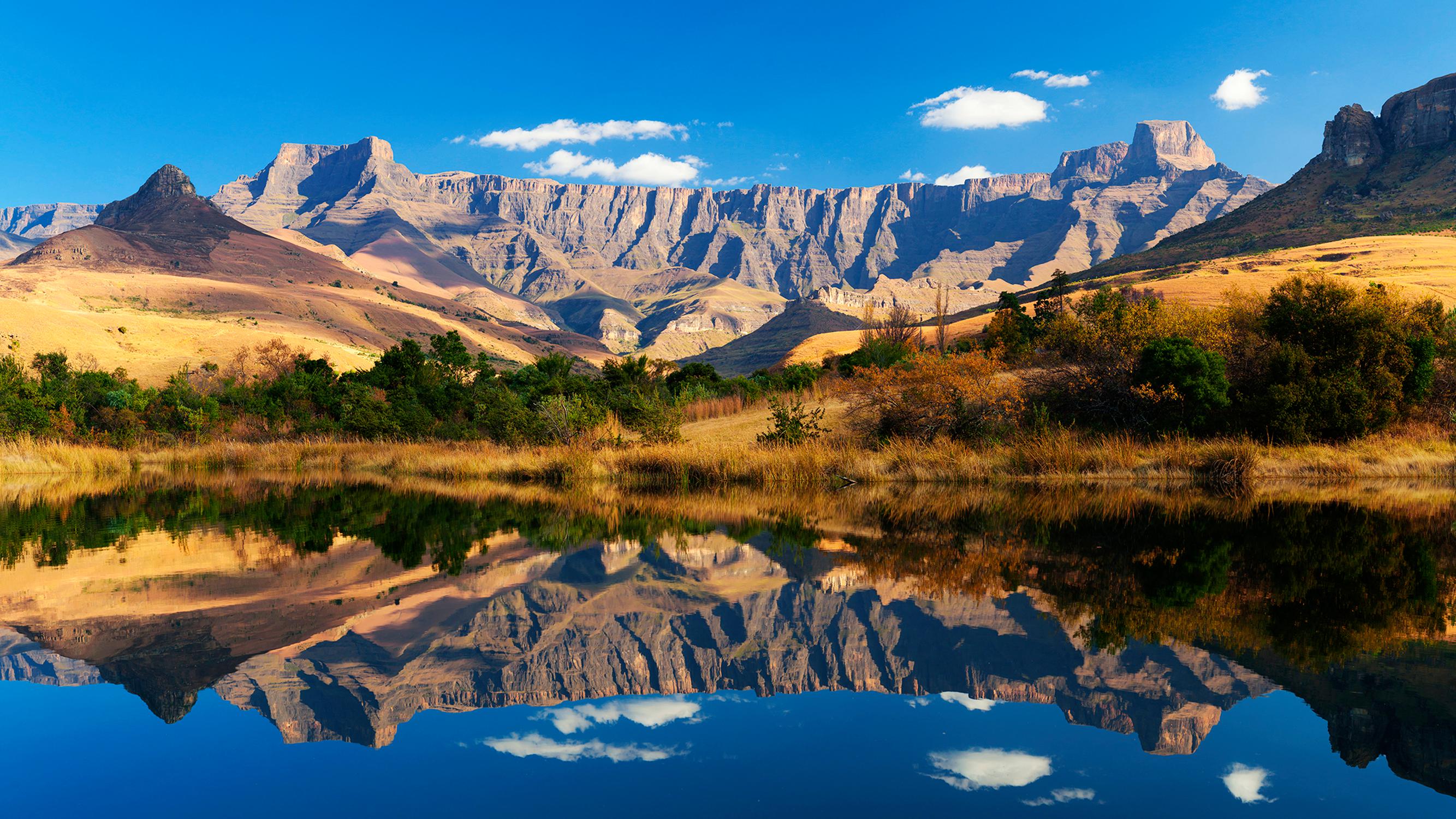 10 Most Beautiful & Interesting Places To Visit in South Africa