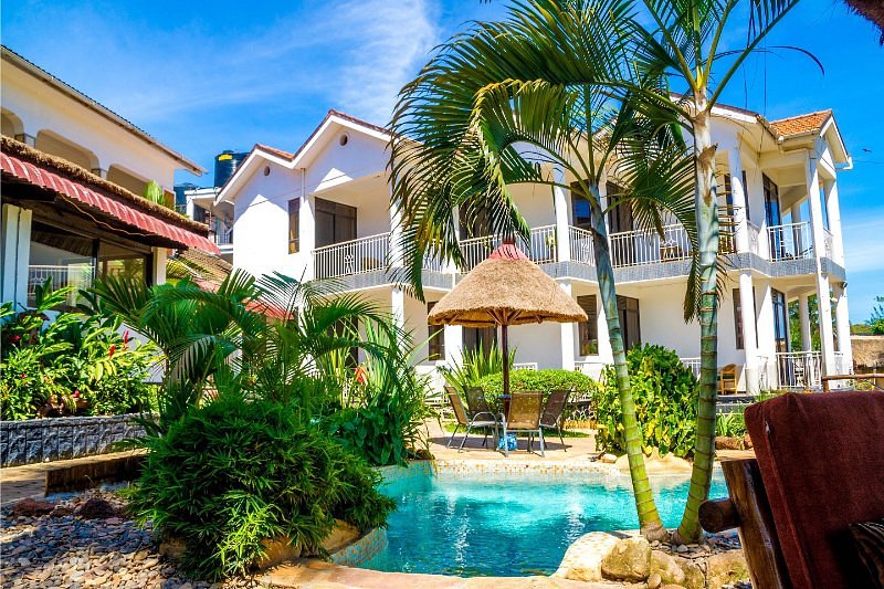 Hidden Gems for best time to go in Entebbe for luxury travelers