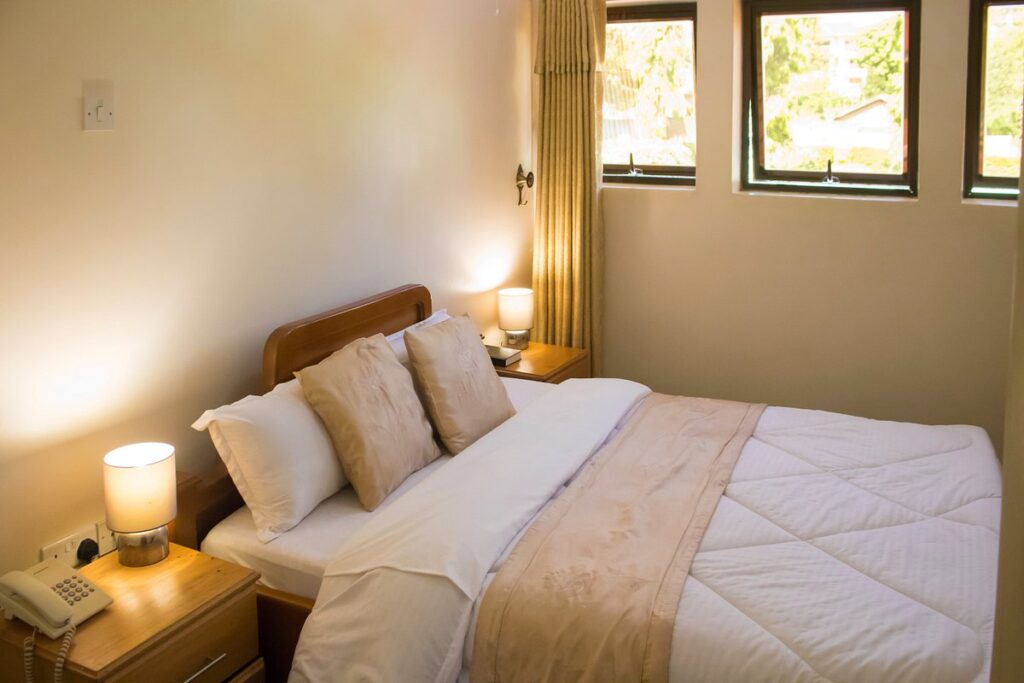 How to eco-lodge reviews in Bududa — How to Get There for birders