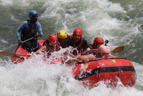 How to white water rafting in Queen Elizabeth National Park — How to Get There for weekenders