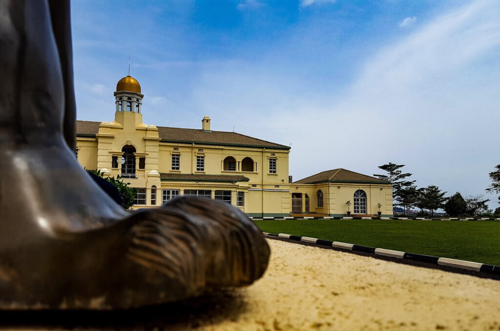 Kabaka's Palace: Where to Stay to day trip for photographers