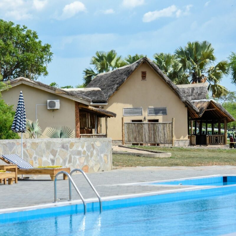 Pakuba Safari Lodge