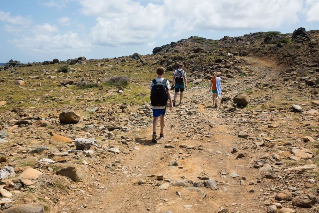 The-Complete-Guide-hiking-at-Arua-for-photographers