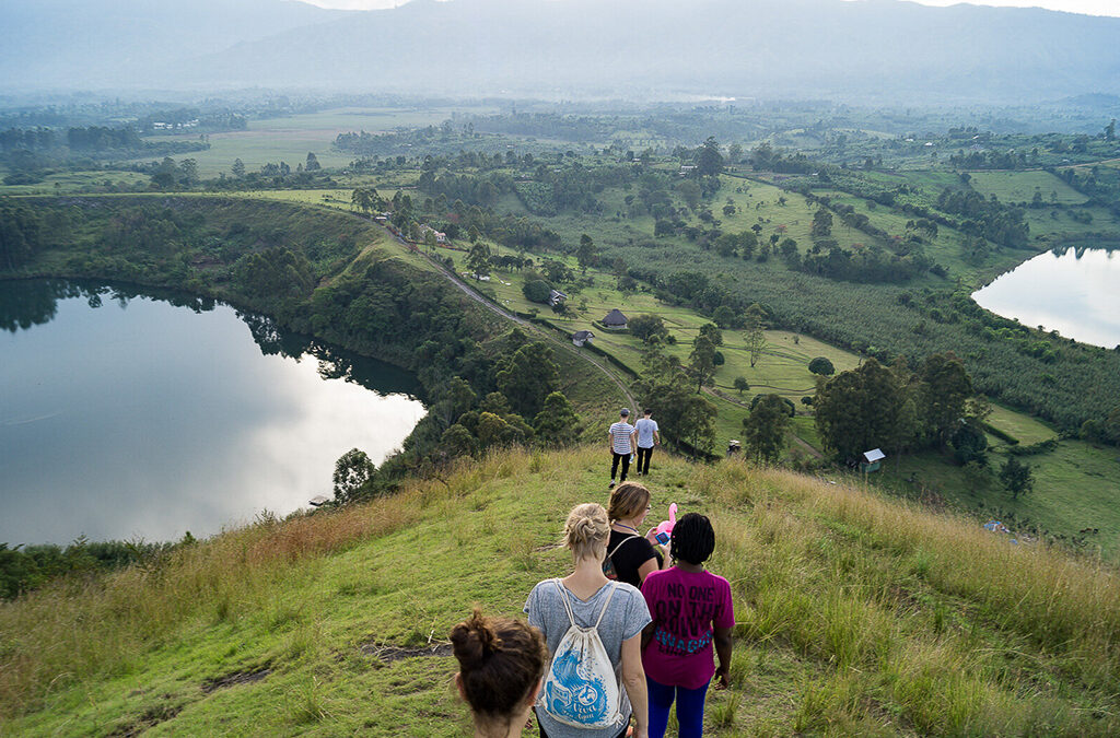 Weekend Itinerary: Fort Portal wildlife photography tips for families