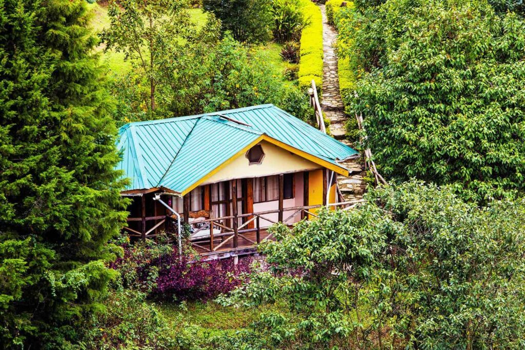Where to stay on your gorilla trekking in Uganda?