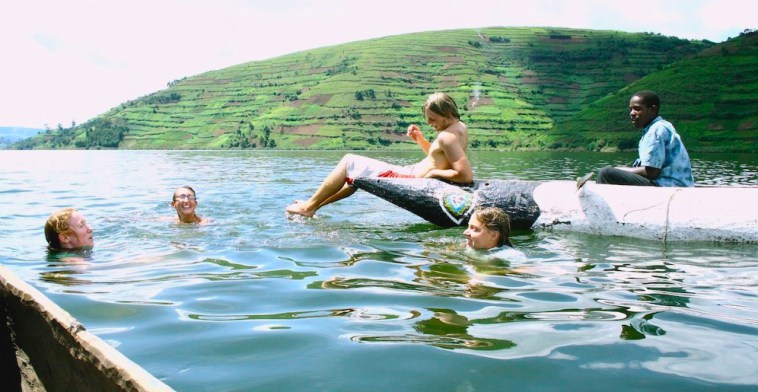 Eco-Lodge Reviews at Lake Bunyonyi: Local's Guide with kids