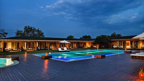 Luxury Safari Lodges in Murchison Falls National Park