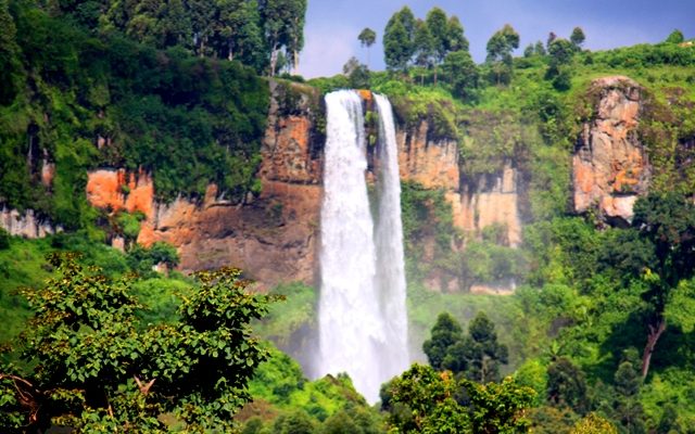 Photography in Mount Elgon National Park