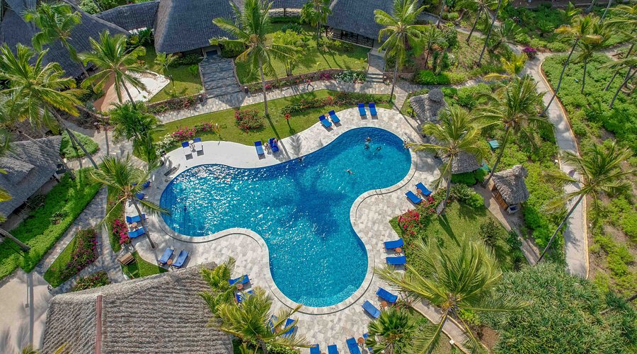 Breezes Beach Club & Spa