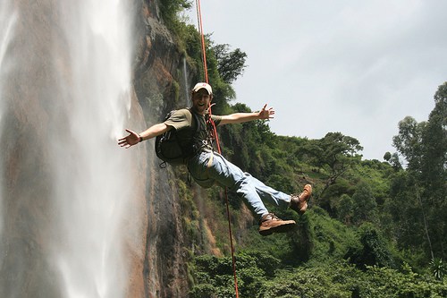 How to deal with jet-lag / time-zone when travelling to Uganda?