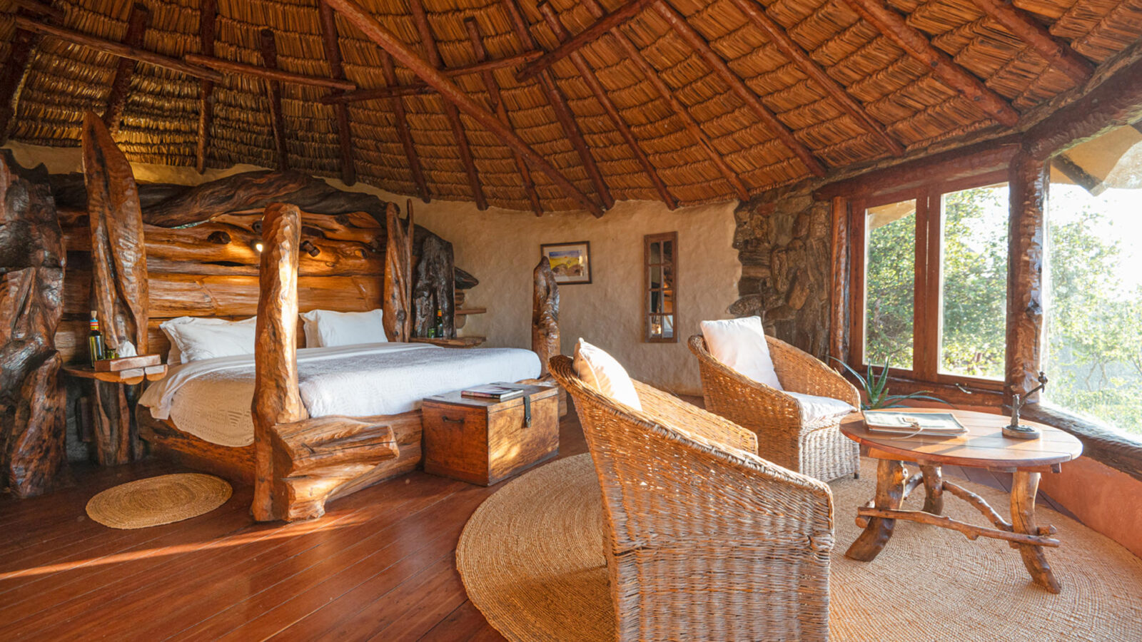 10 Best Luxury Kenya Safari Lodges & Camps