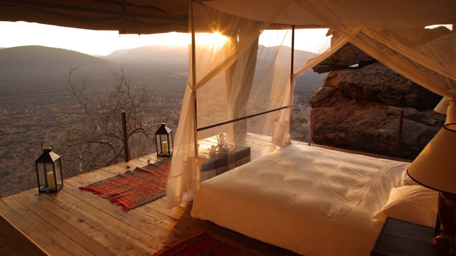 10 Best Luxury Kenya Safari Lodges & Camps