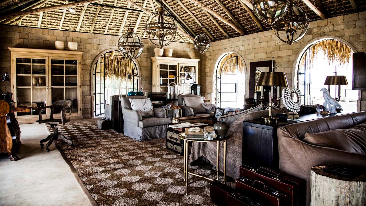 10 Best Luxury Kenya Safari Lodges & Camps