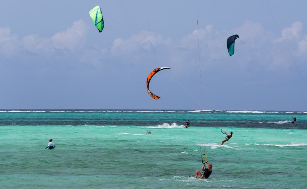 10-Day Nyerere National Park and Zanzibar Adventure