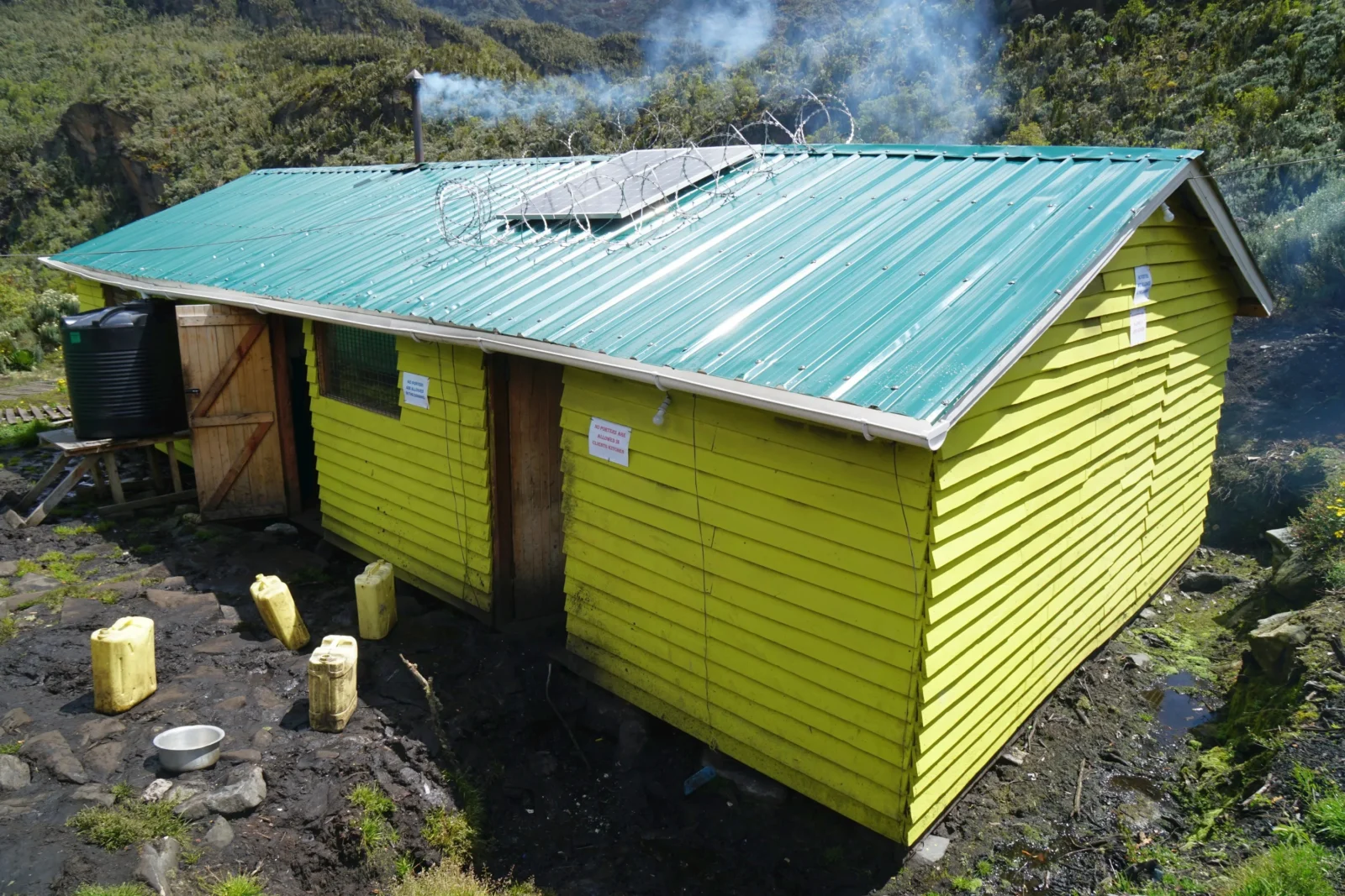 Rwenzori Mountains Kilembe Trail Climbing Itinerary (8–10 Days)